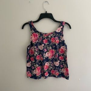 Floral open-back summer tank!